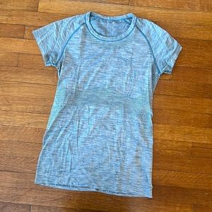 LULULEMON SWIFTLY TECH SHORT SLEEVE - LIGHT BLUE